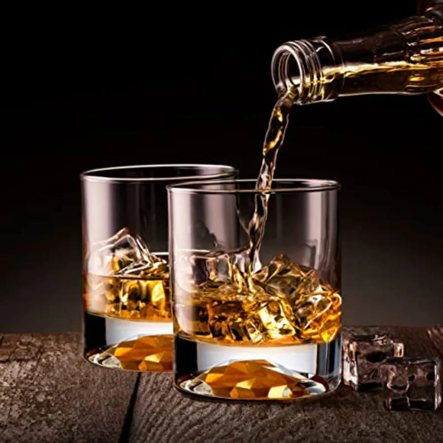 Whiskey Decanter Gift Set With 4 Glasses And Airtight Stopper
