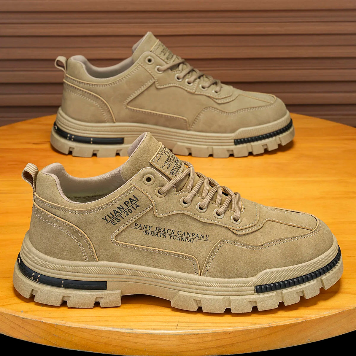 Casual Men Outdoor Hiking Shoes Breathable Anti Odor Comfortable
